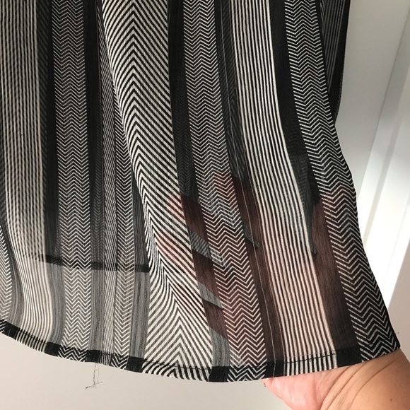 Liz Claiborne Sheer Long Sleeve Boho Blouse Top - Picture 5 of 11